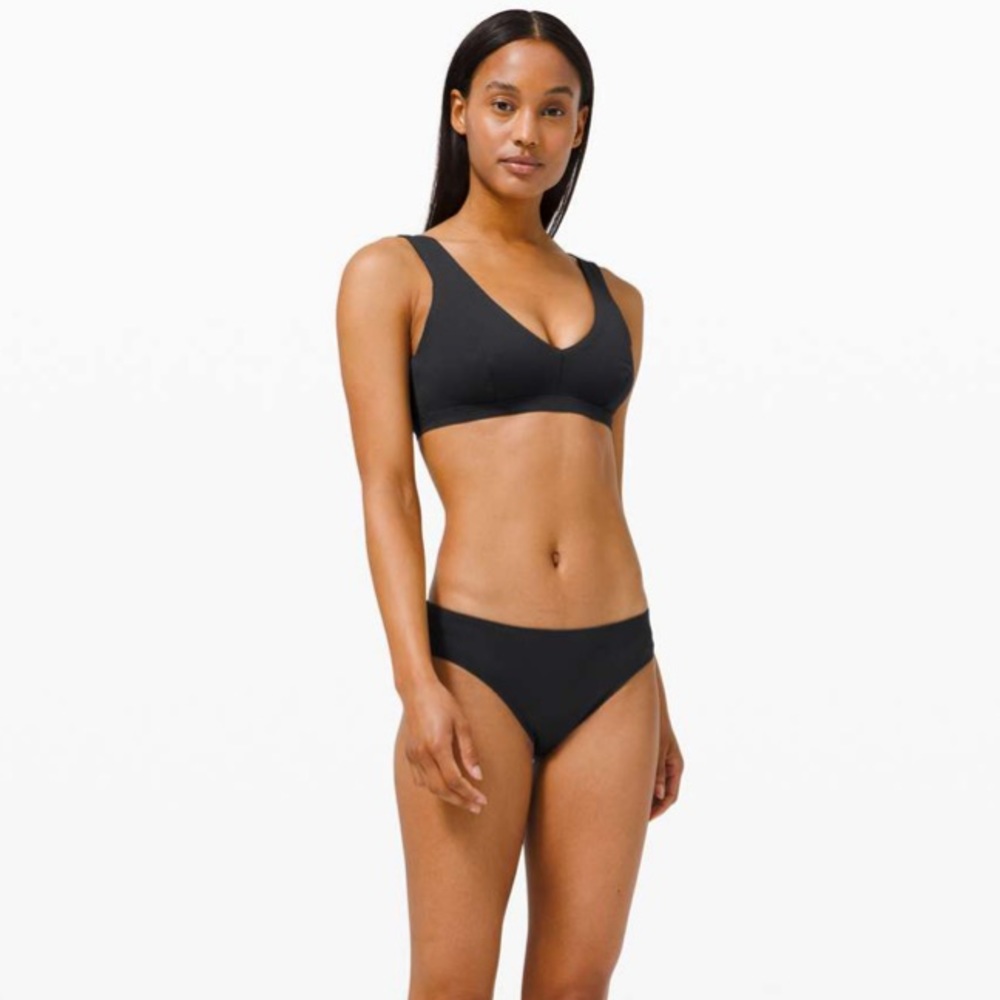 Lululemon Waterside Honeycomb Swimsuit top. - Picture 4 of 11